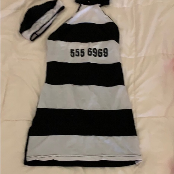 Prisoner Costume - Picture 2 of 2